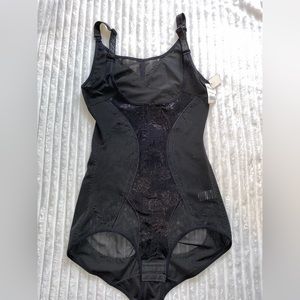 New | it’s fashion | plus lingerie | size 1x
